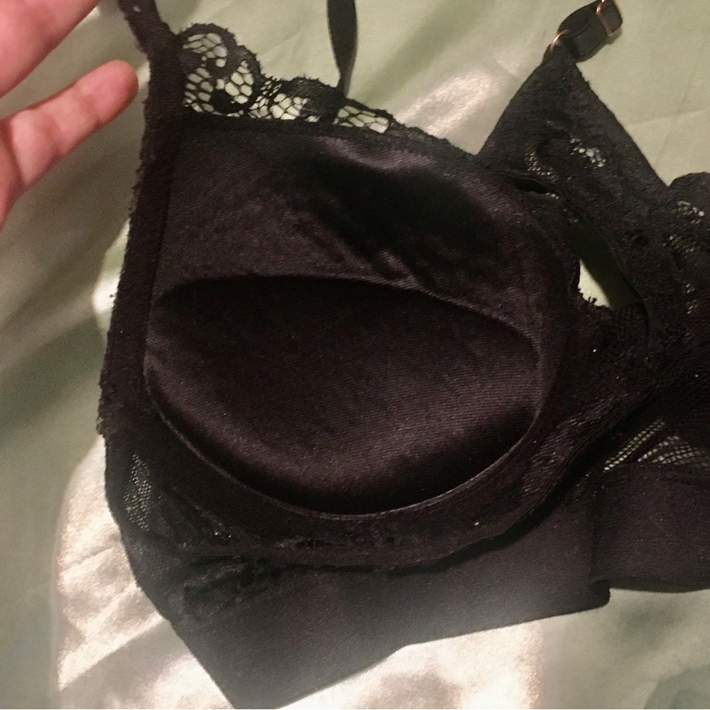 Bundle of Victoria's Secret & Danskin 34B Black Bras - Picture 5 of 6